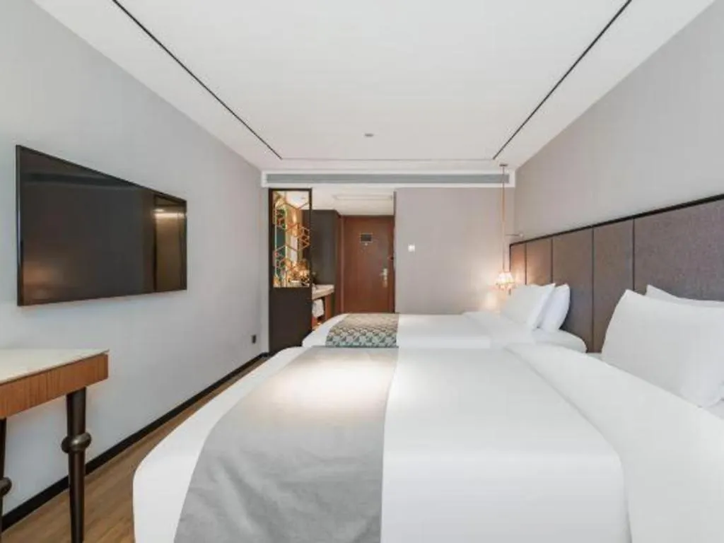 Yitel Premium Hotel Shanghai Zhongshan Park 4*,